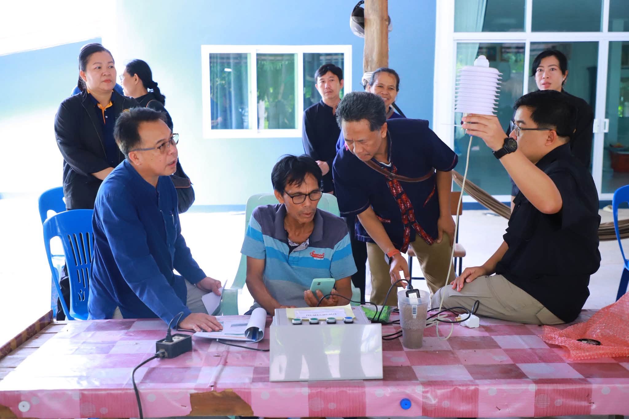 title - รองเลขาธิการ ส.ป.ก. ตรวจเยี่ยมกลุ่มเกษตรอินทรีย์ดึง IoT เสริมทัพเพิ่มประสิทธิภาพการผลิตให้ยั่งยืน